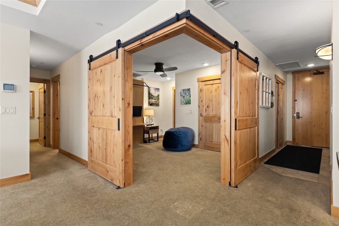 2800 Eagleridge DRIVE B2