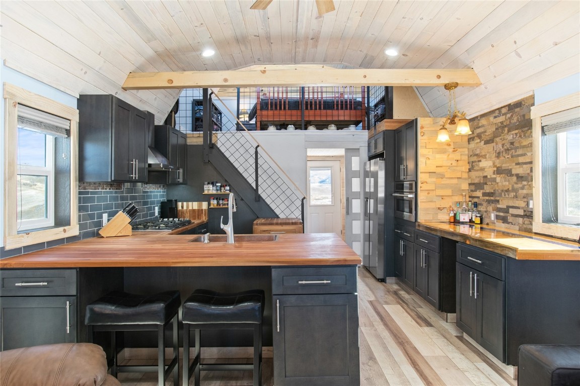 22320 County Road 52E