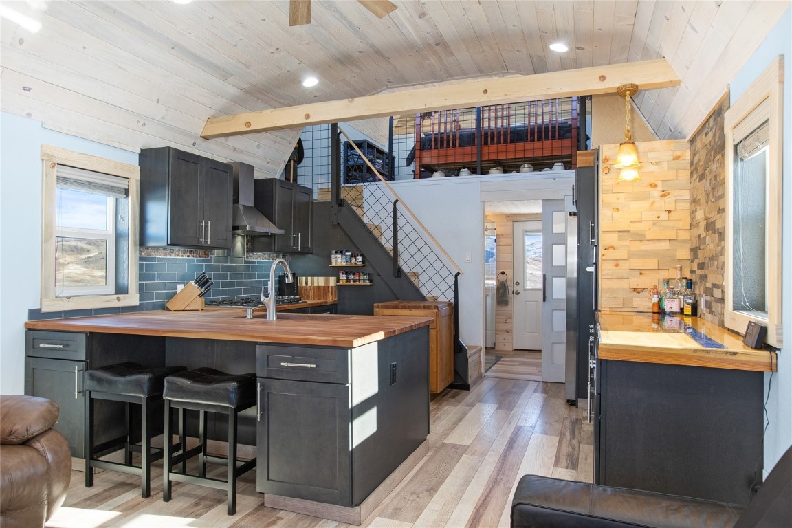 22320 County Road 52E