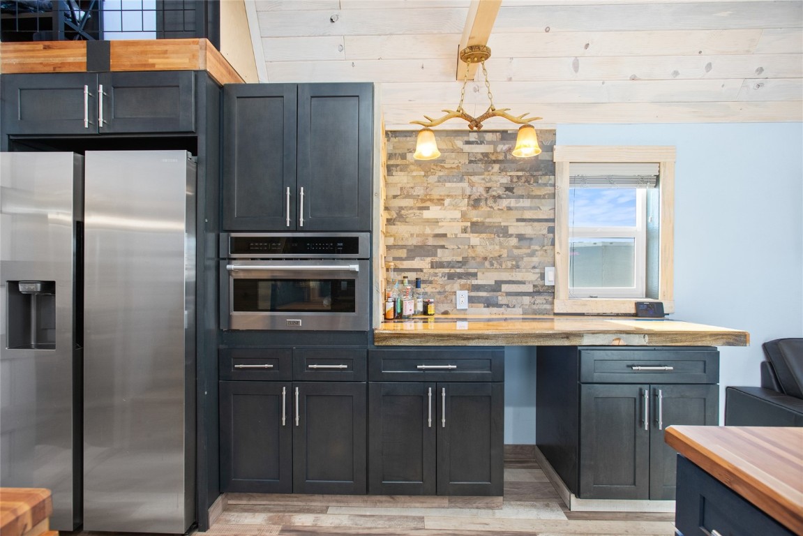 22320 County Road 52E