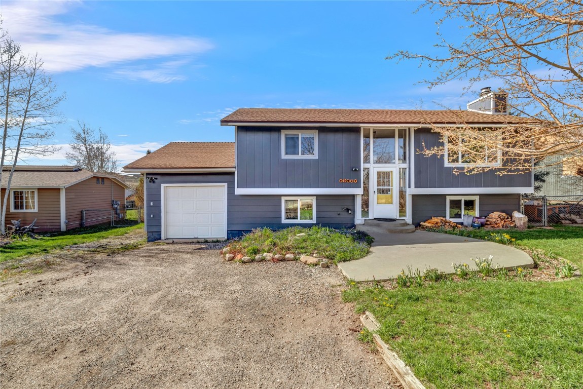 40521 Steamboat DRIVE