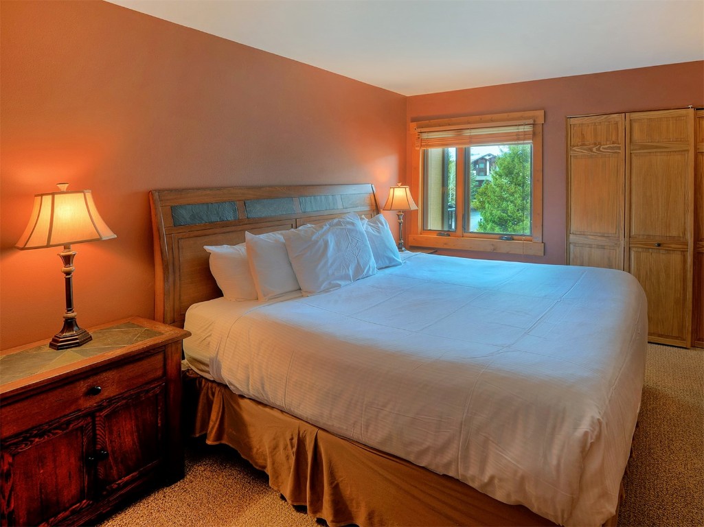 2350 Ski Trail LANE 111