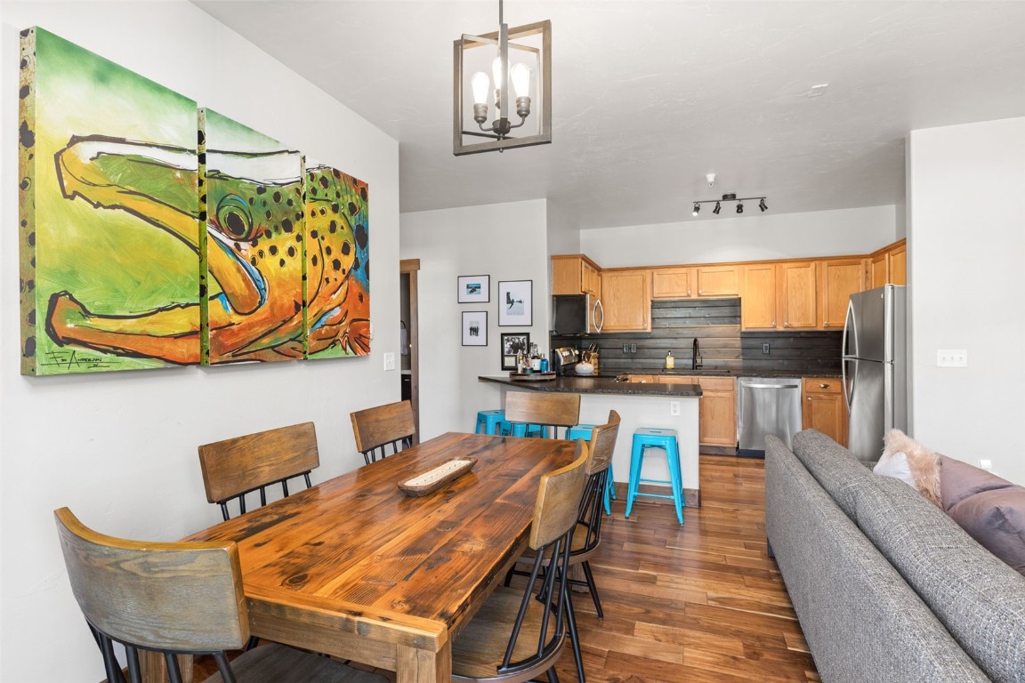 3330 Columbine DRIVE 1003