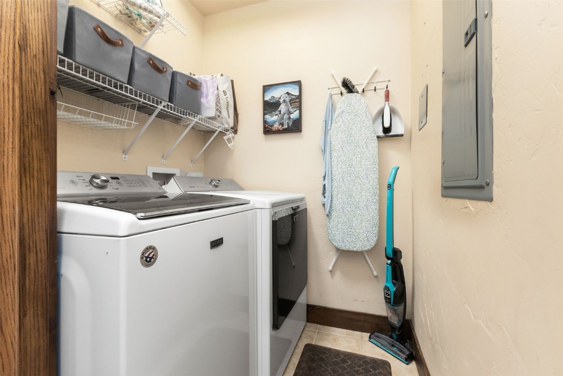 3330 Columbine DRIVE 1003