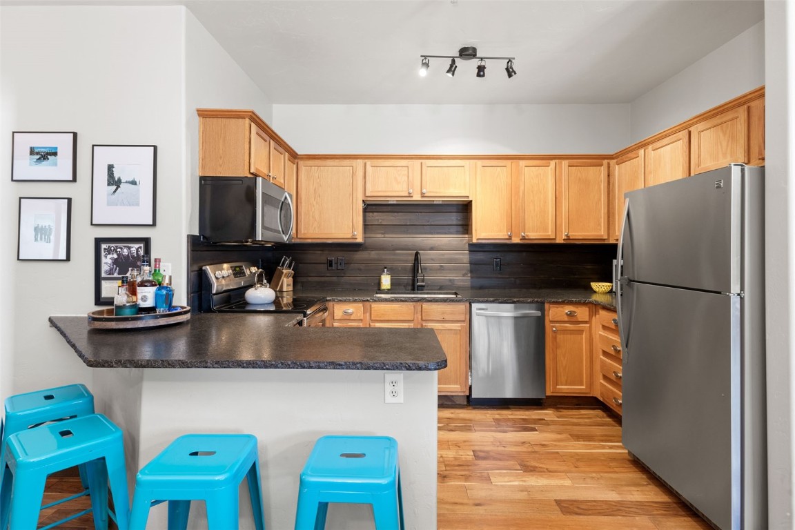 3330 Columbine DRIVE 1003