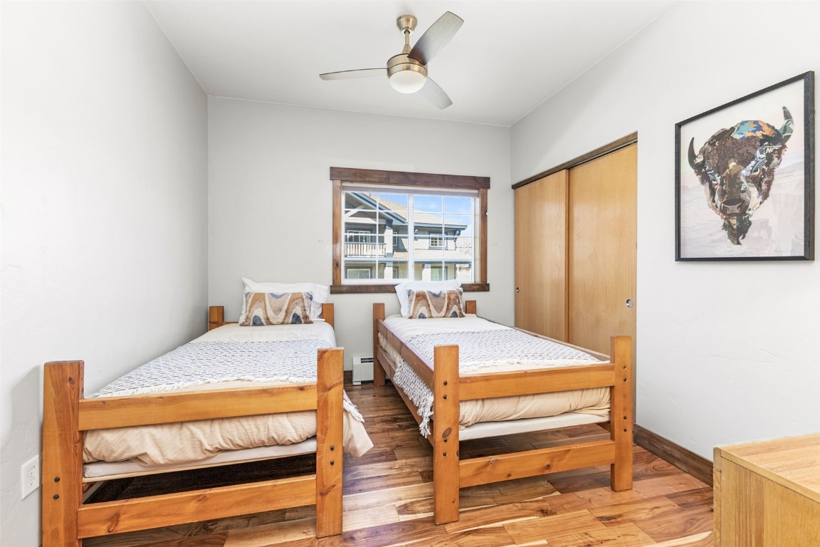 3330 Columbine DRIVE 1003