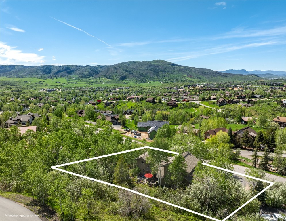 2430 Val Disere CIRCLE