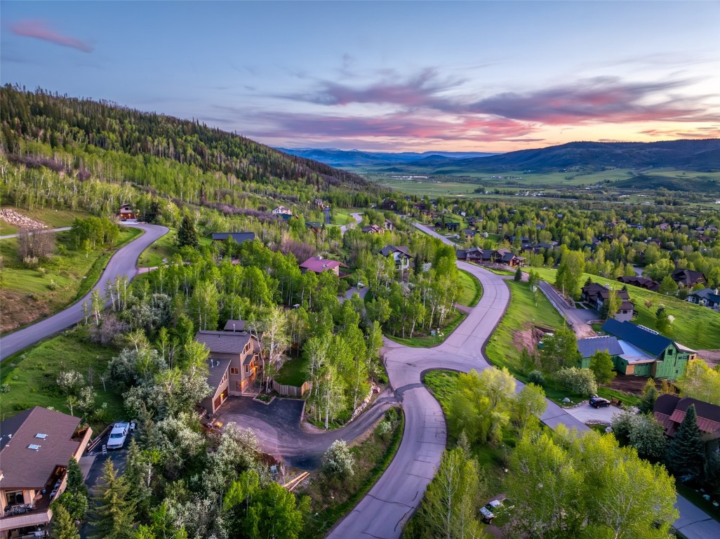 2430 Val Disere CIRCLE