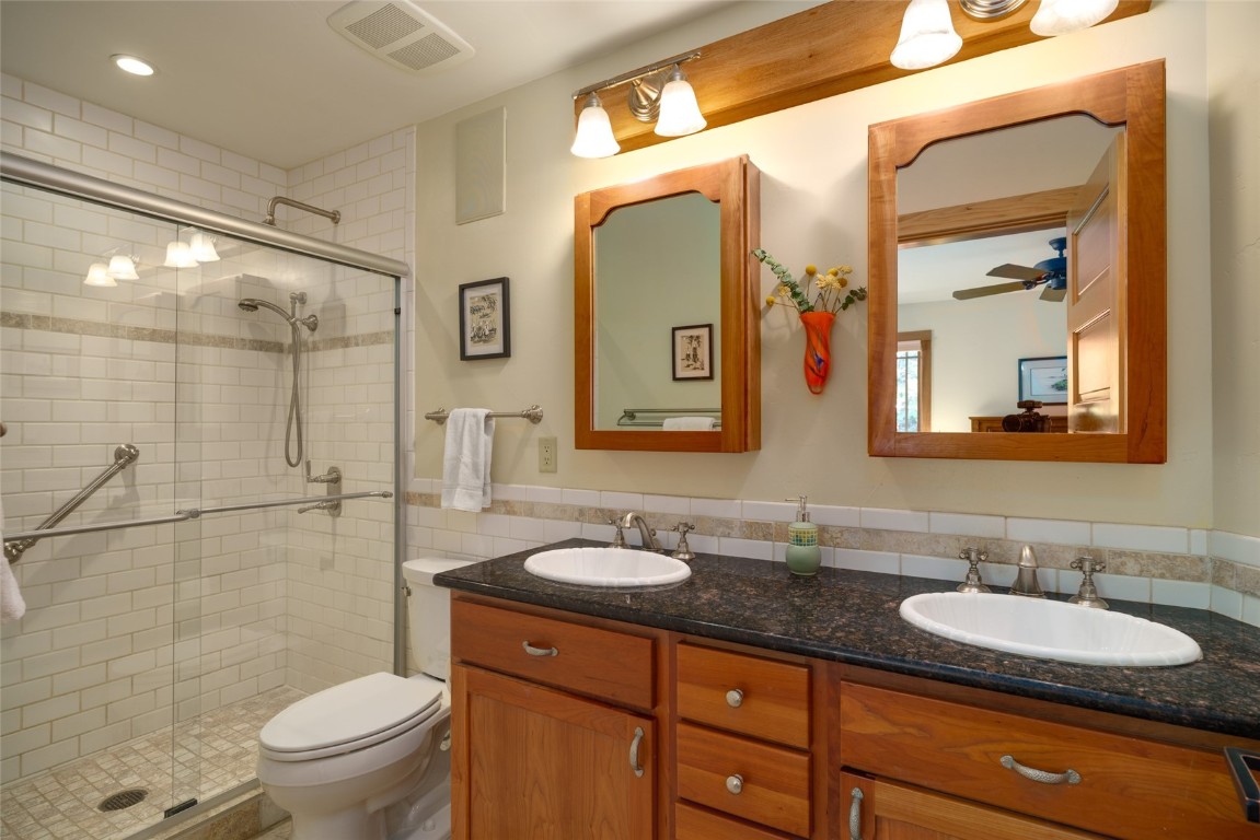 1400 Delta Queen COURT