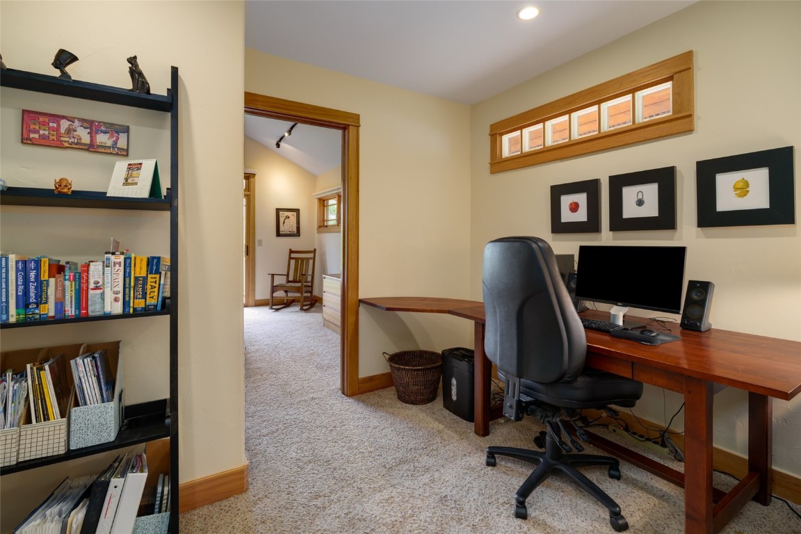 1400 Delta Queen COURT