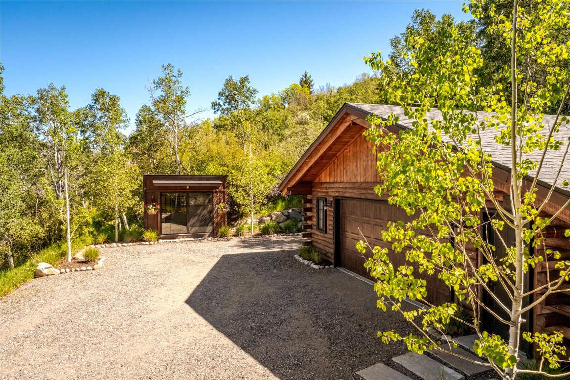 990 N Larimer STREET