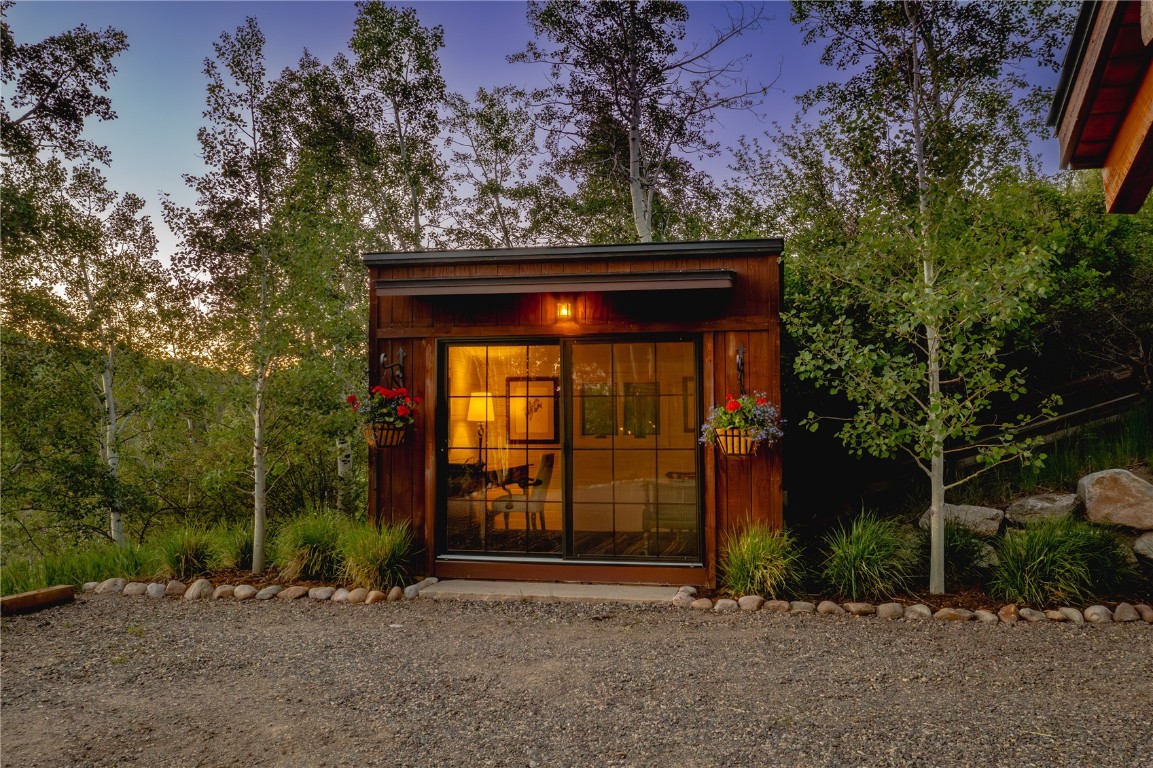 990 N Larimer STREET