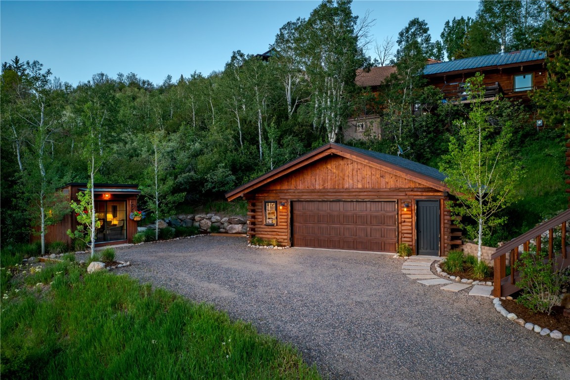 990 N Larimer STREET