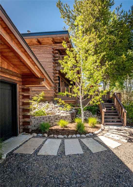 990 N Larimer STREET