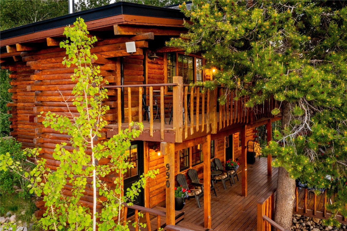 990 N Larimer STREET