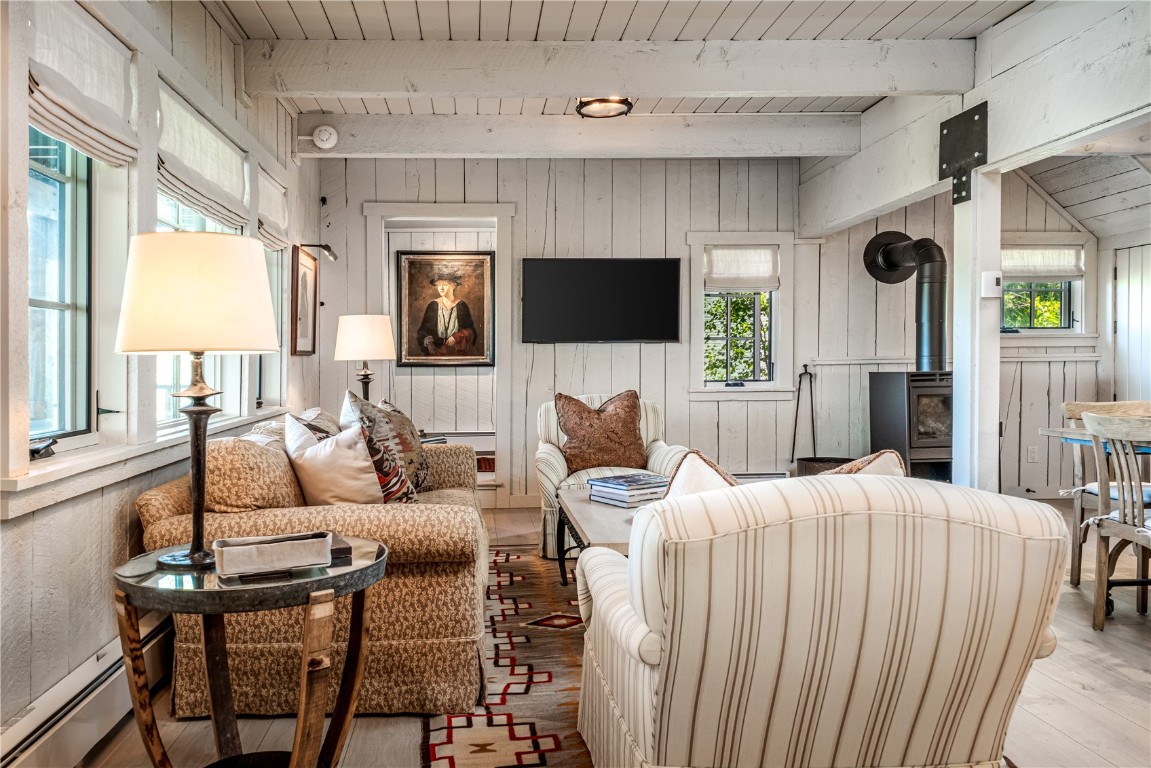 990 N Larimer STREET