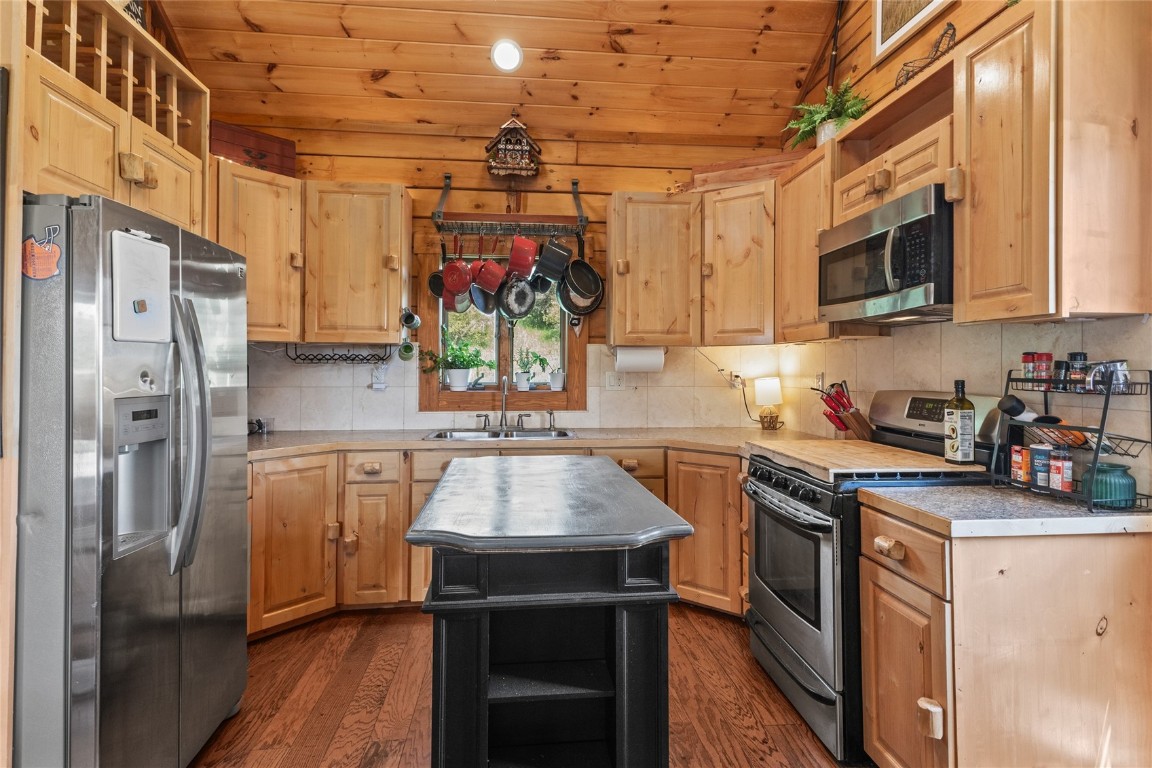 27575 County Road 7C