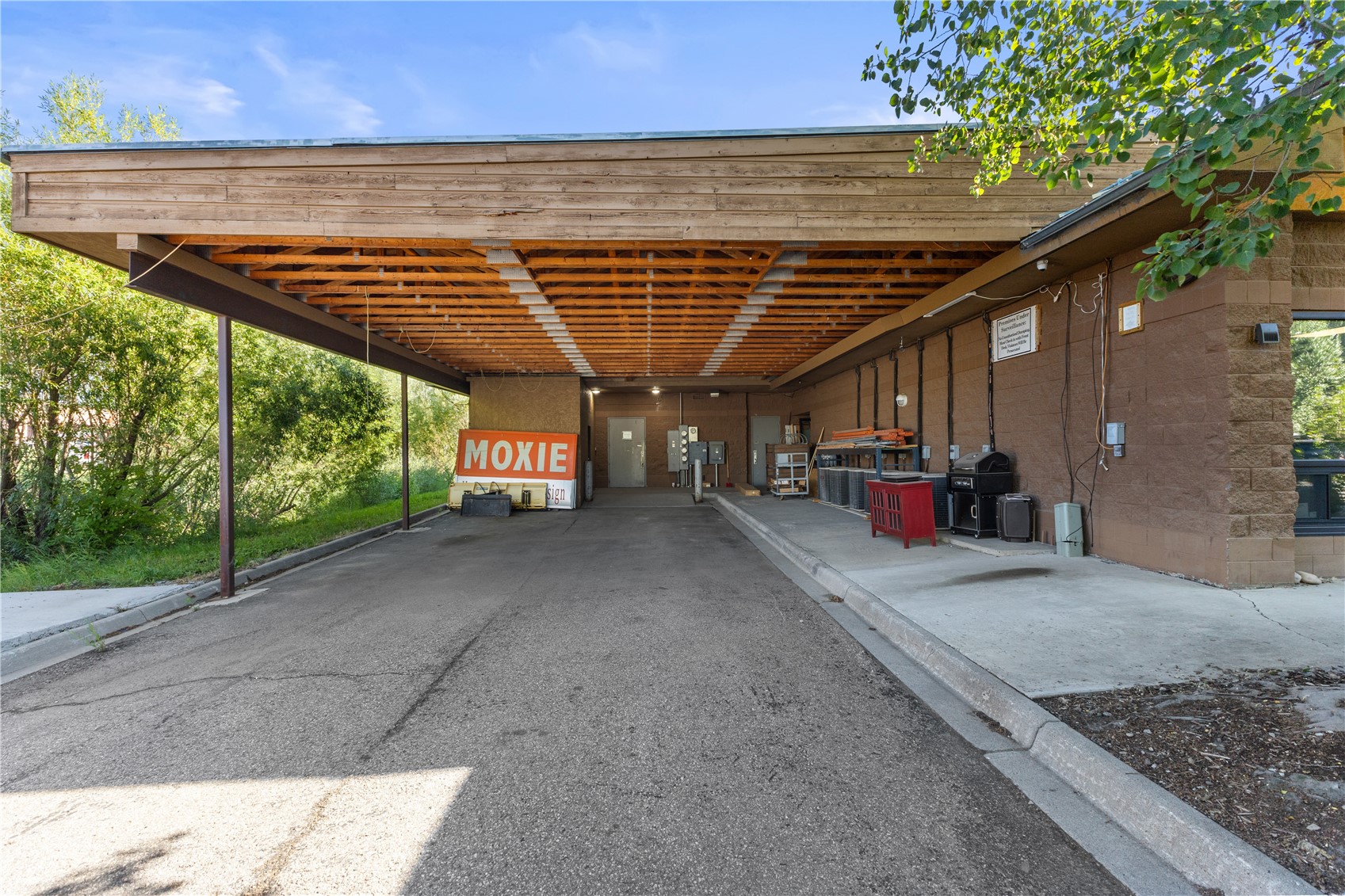 1855 Shield DRIVE