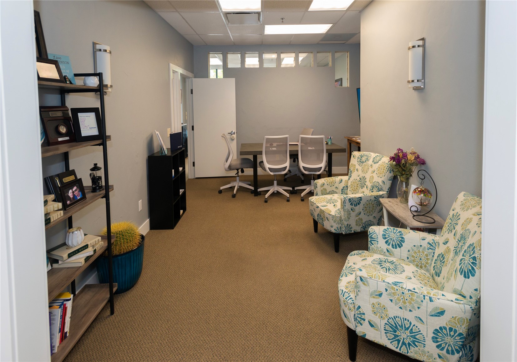 601 Lincoln AVENUE C5