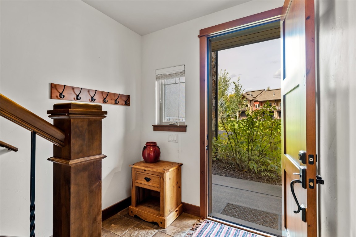 651 Clermont CIRCLE 651