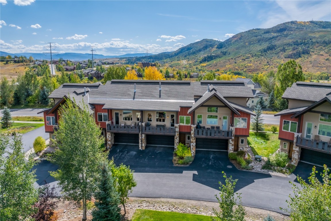 651 Clermont CIRCLE 651