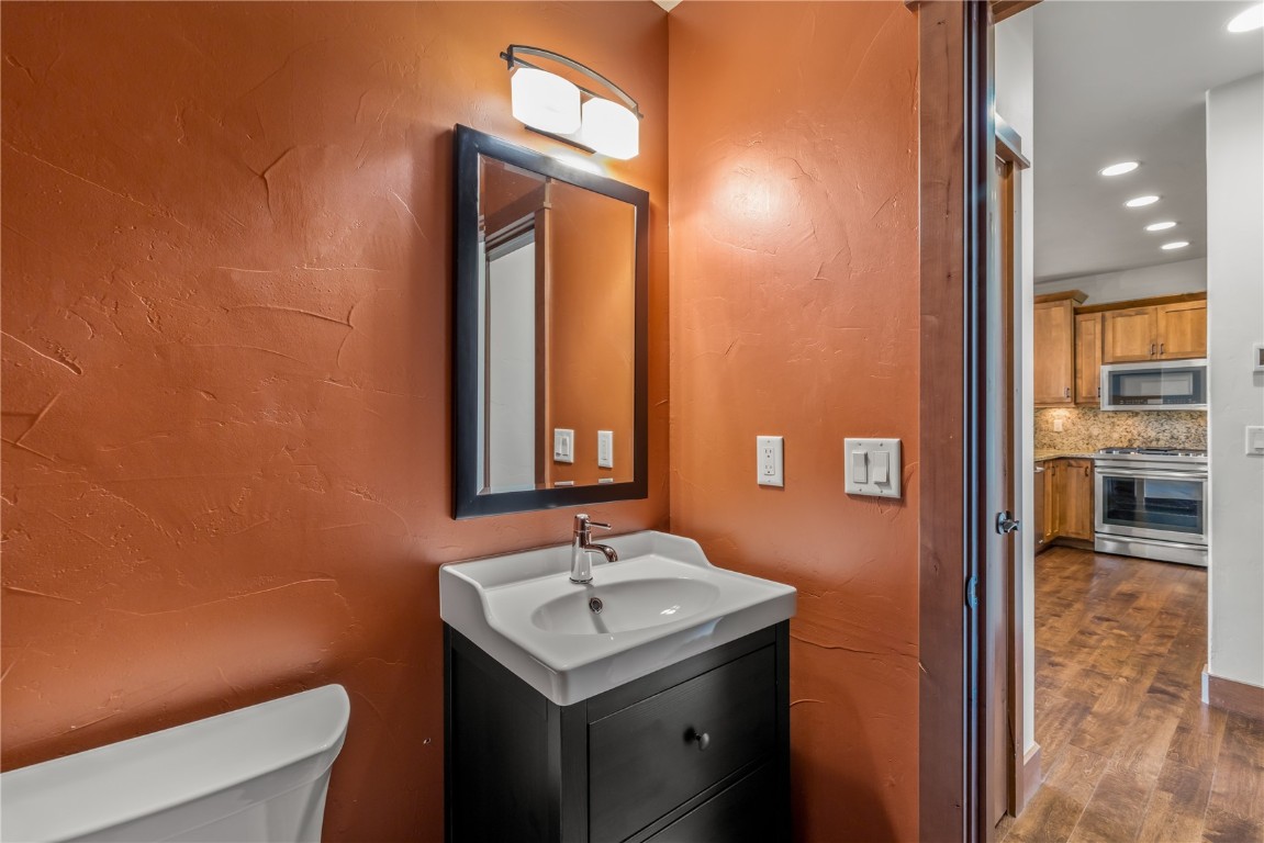 651 Clermont CIRCLE 651