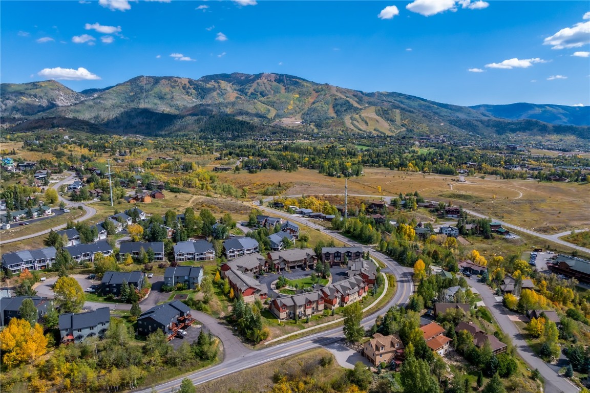 651 Clermont CIRCLE 651