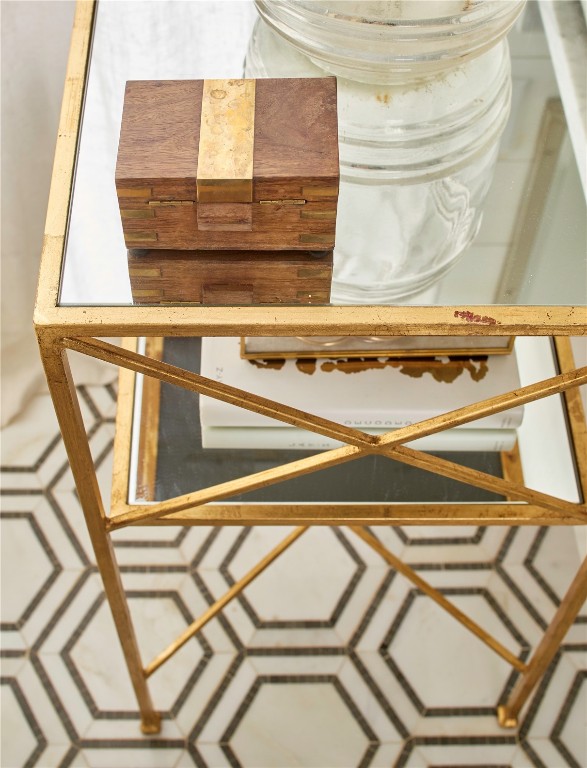 1975 Fish Creek Falls ROAD