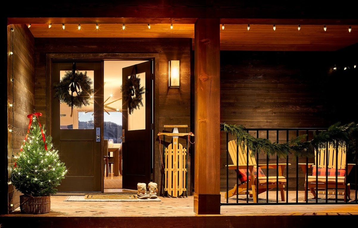 1975 Fish Creek Falls ROAD