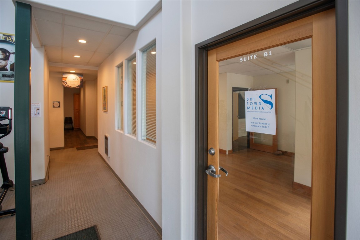 1120 S Lincoln AVENUE B1