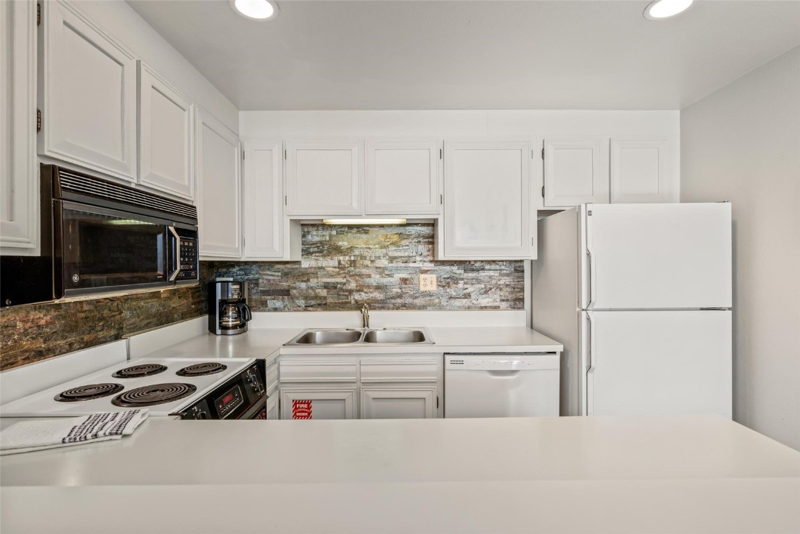 2130 Mount Werner CIRCLE 3305