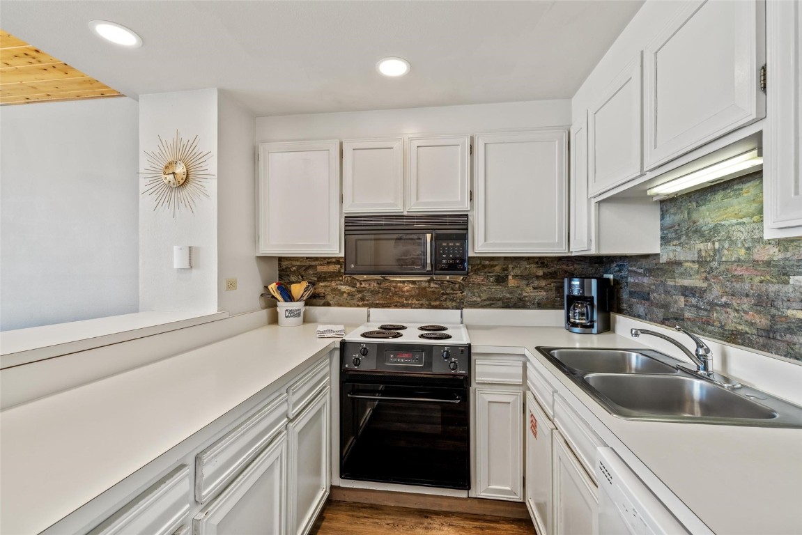 2130 Mount Werner CIRCLE 3305