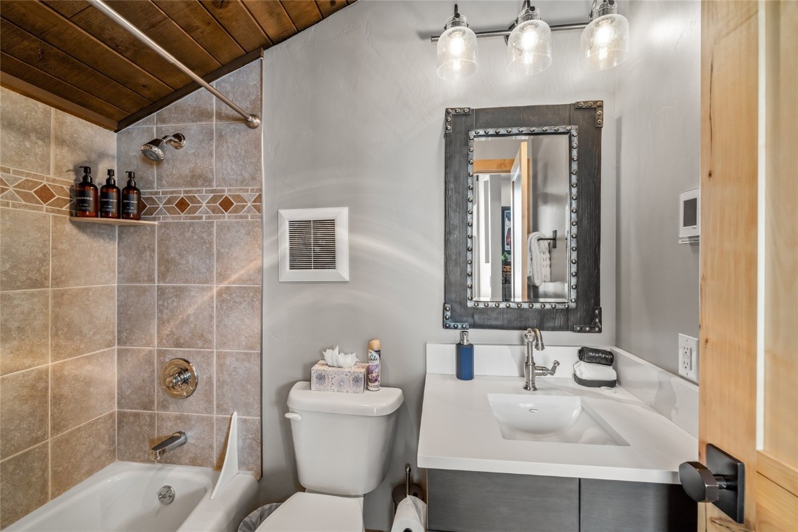 2130 Mount Werner CIRCLE 3322