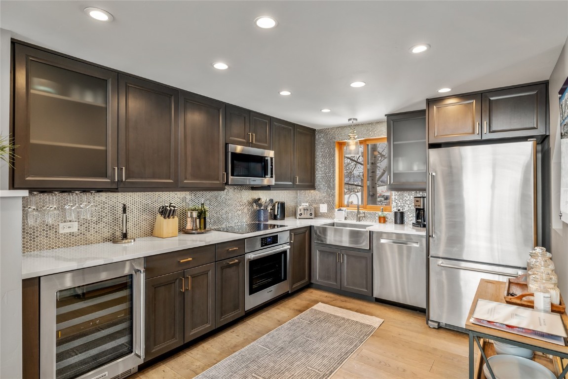 2130 Mount Werner CIRCLE 3322