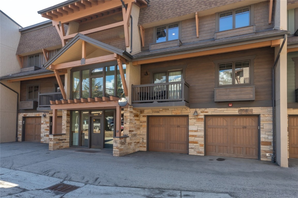 2335 Apres Ski WAY 124