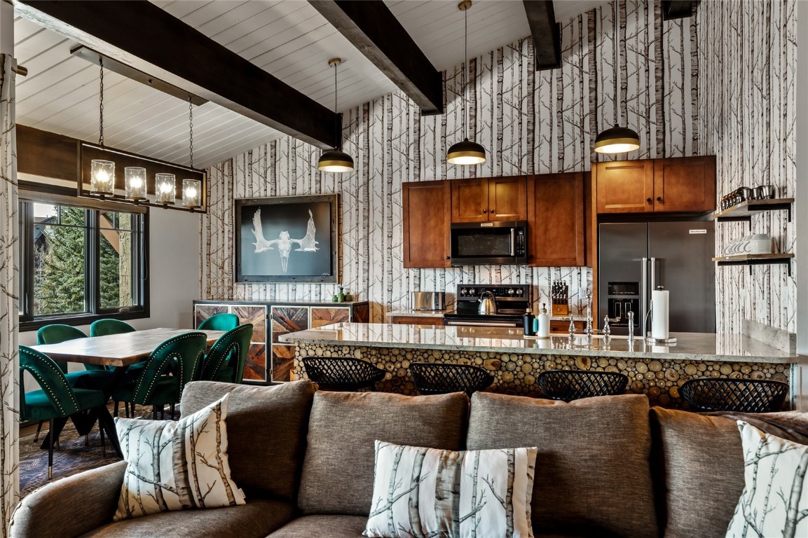 2335 Apres Ski WAY 124