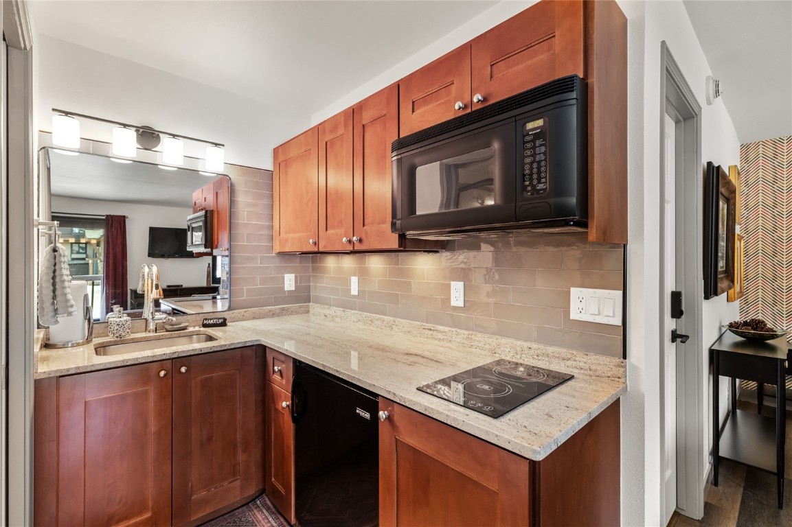 2335 Apres Ski WAY 124