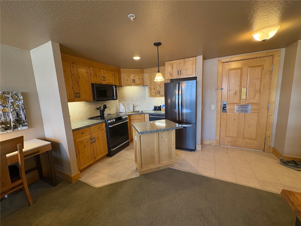 2300 Mt. Werner CIRCLE 333