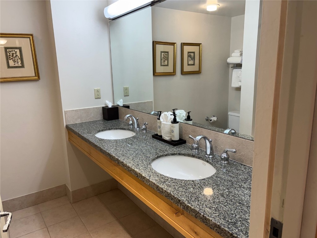 2300 Mt. Werner CIRCLE 333