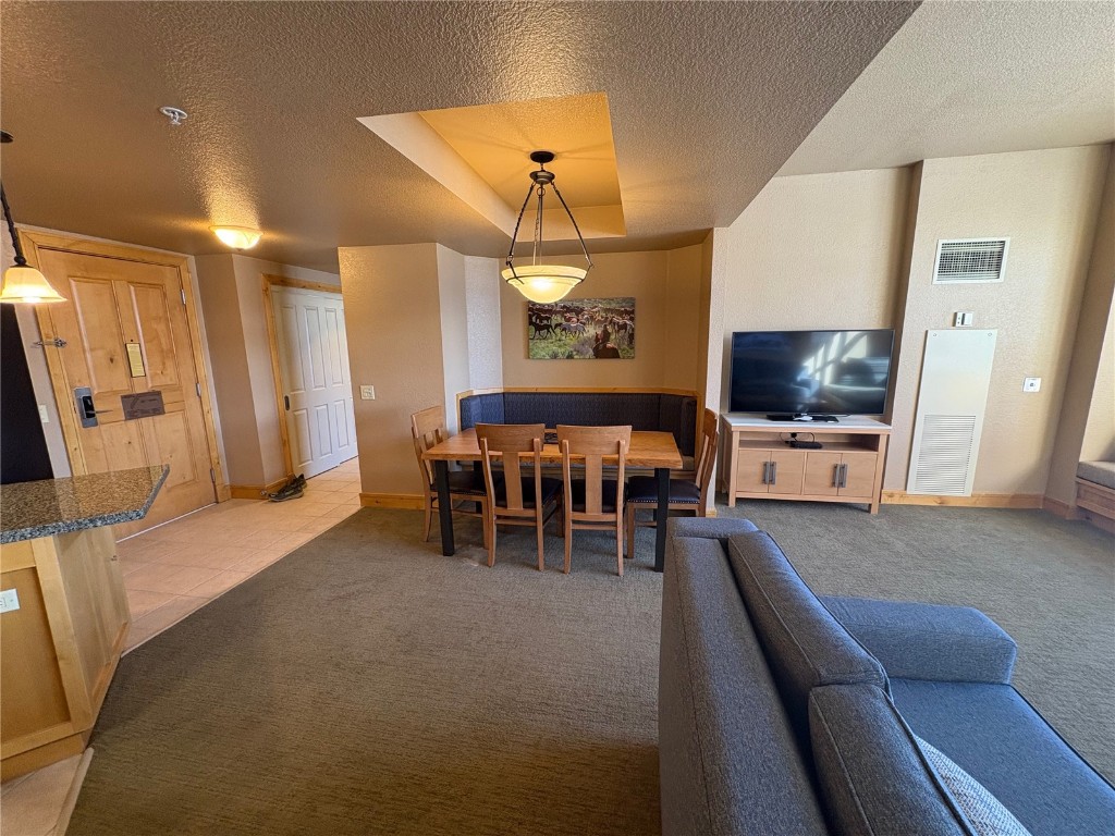 2300 Mt. Werner CIRCLE 333