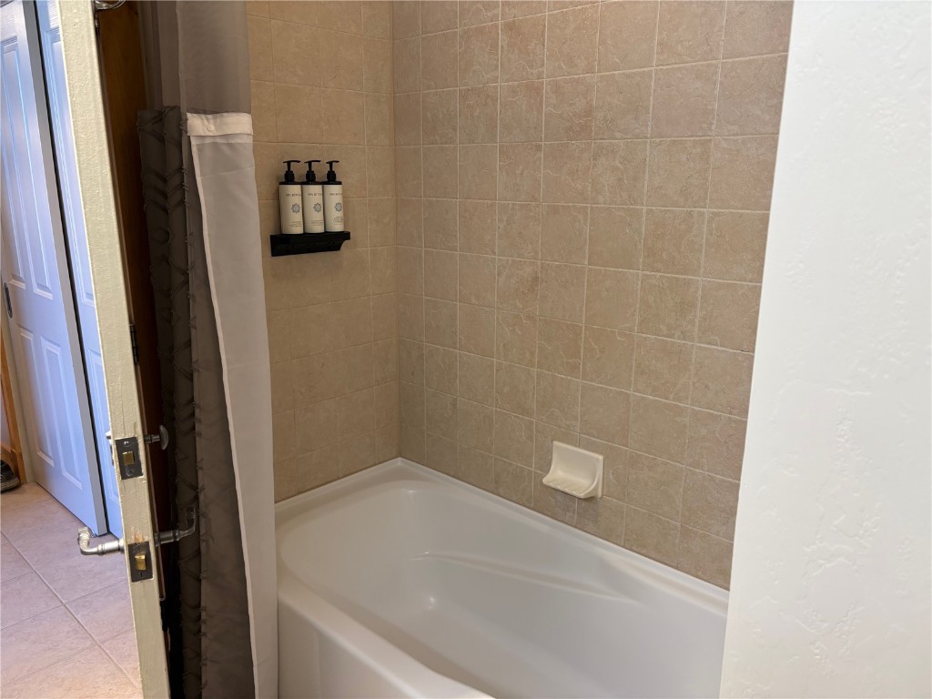 2300 Mt. Werner CIRCLE 333