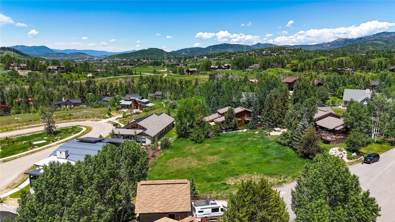 1455 Storm Peak LANE