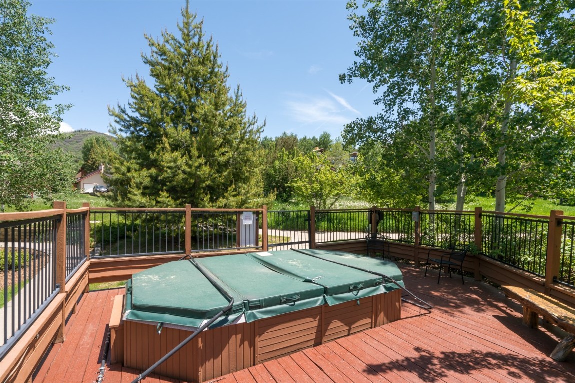 3448 Spring Valley DRIVE 10