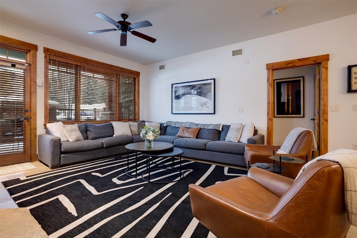 1800 Medicine Springs DRIVE 5109