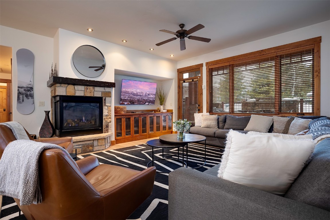 1800 Medicine Springs DRIVE 5109