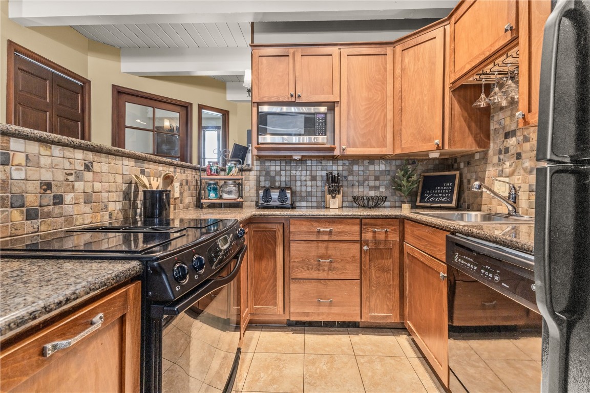 2735 Burgess Creek ROAD 11