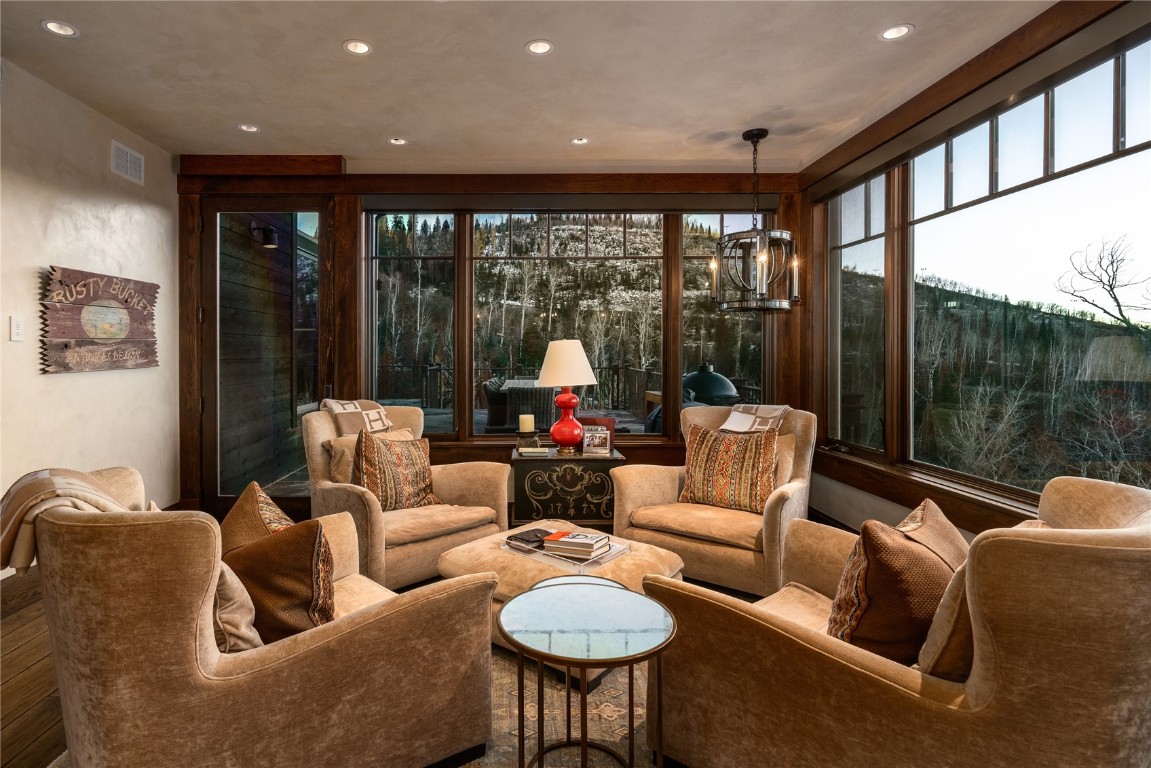 2813 & 2815 Trails Edge