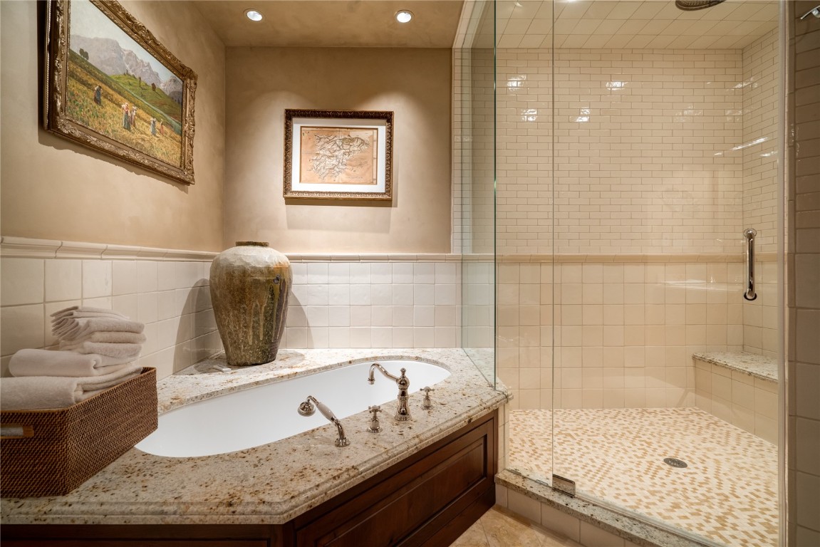 2813 & 2815 Trails Edge