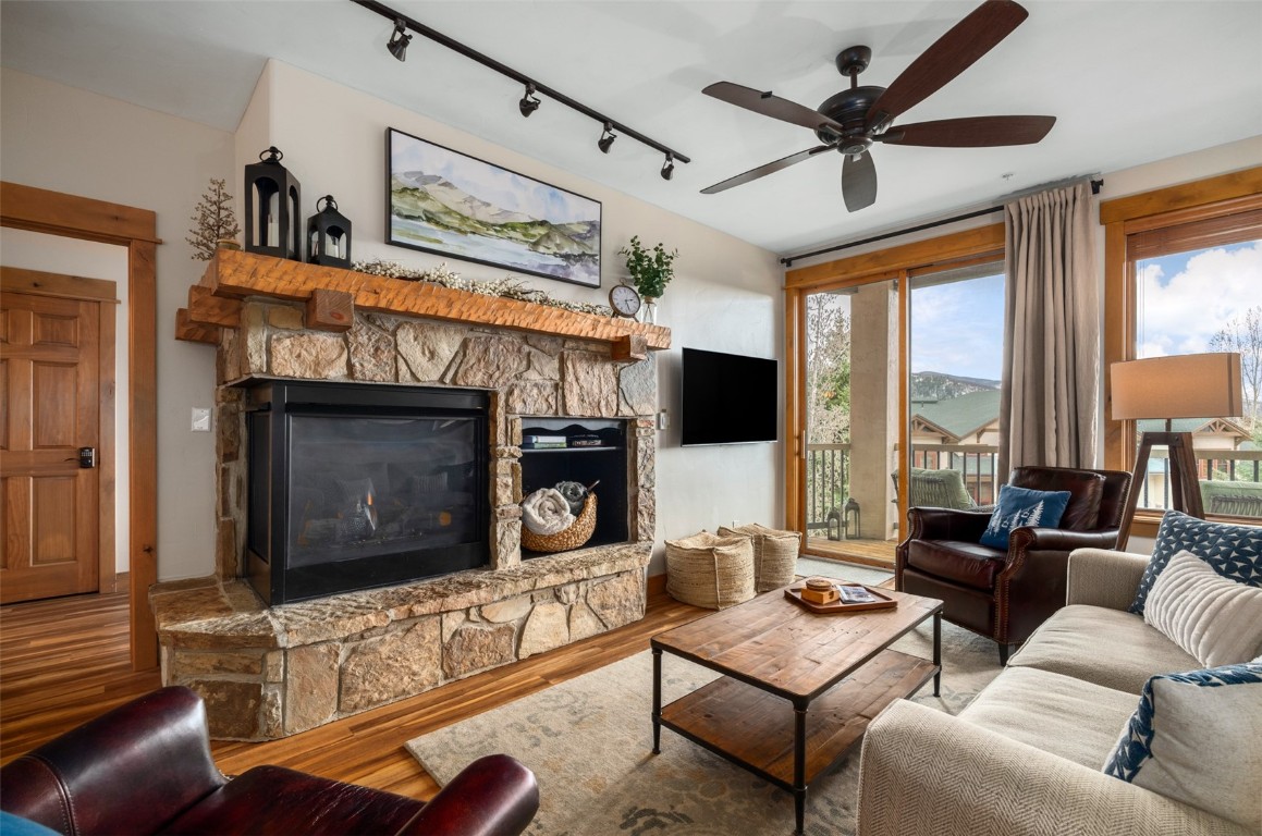 1463 Flattop CIRCLE 204