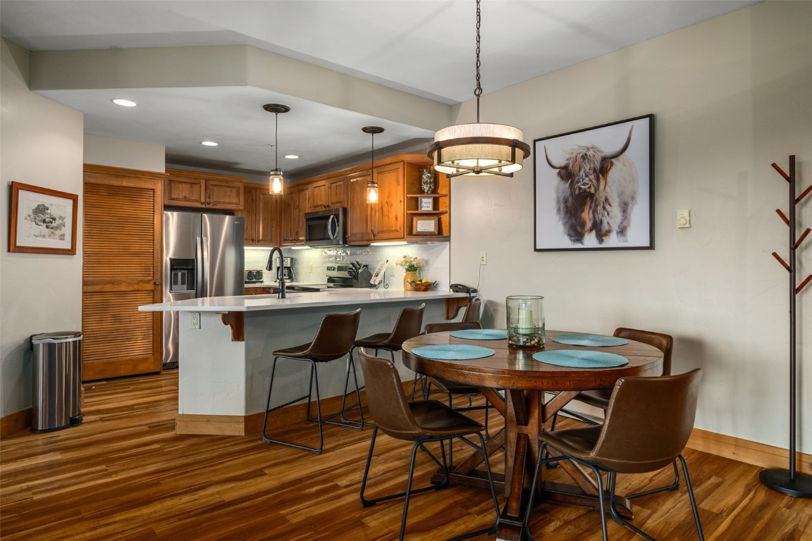 1463 Flattop CIRCLE 204